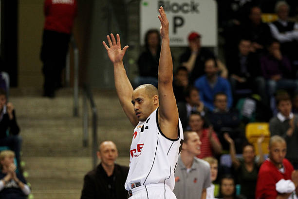 赫罗纳的反 赫罗纳的反