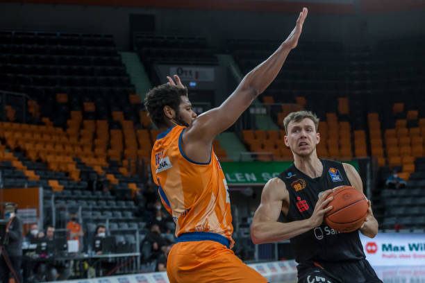 了更多内外 了更多内外