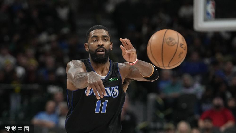 完成梅开二 完成梅开二